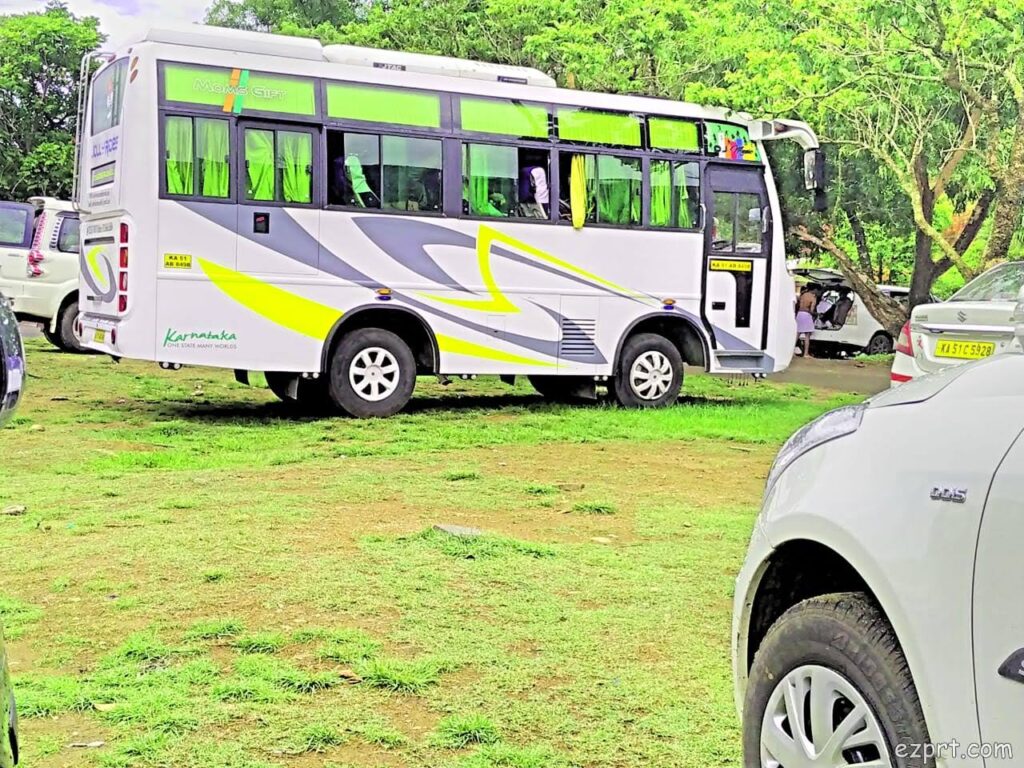 Hire Mini bus From Rk Travells Bangalore